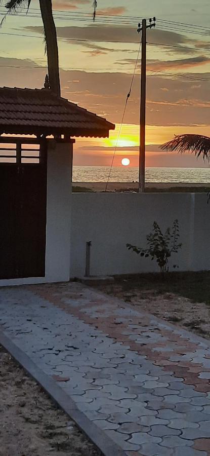 Poovar Sea View Rooms And Boating Family & Couple Only エクステリア 写真