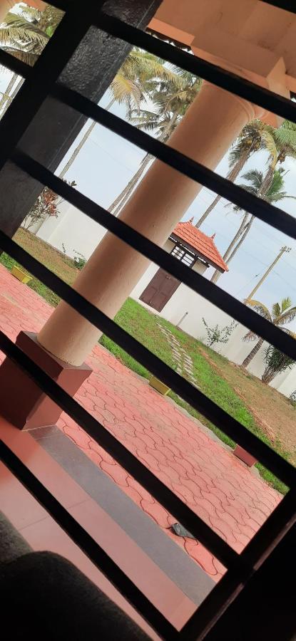 Poovar Sea View Rooms And Boating Family & Couple Only エクステリア 写真