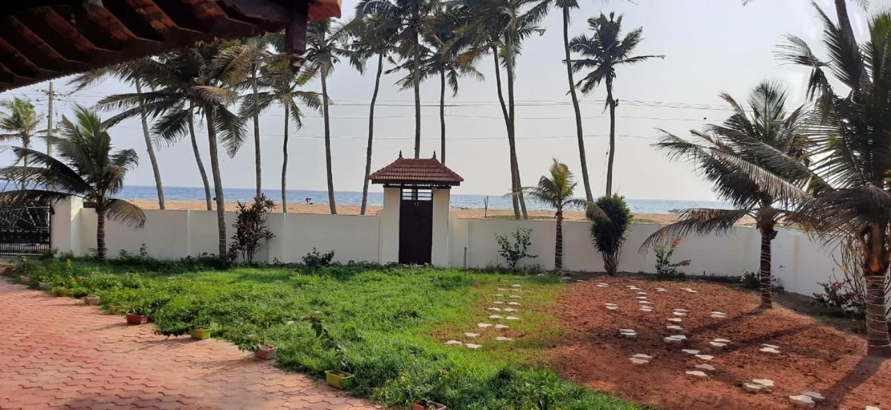 Poovar Sea View Rooms And Boating Family & Couple Only エクステリア 写真
